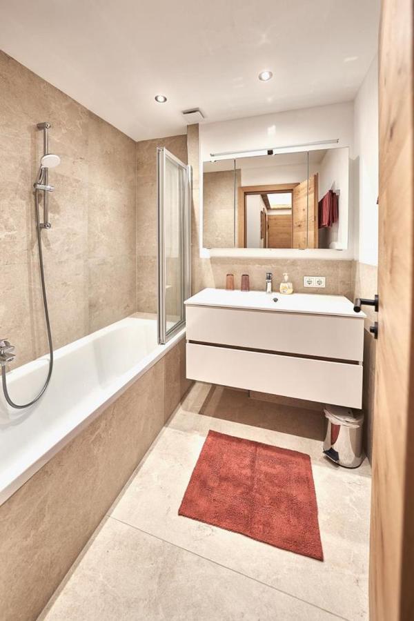 Haus Josef-Herold-Strasse 17A Kitzbühel Buitenkant foto